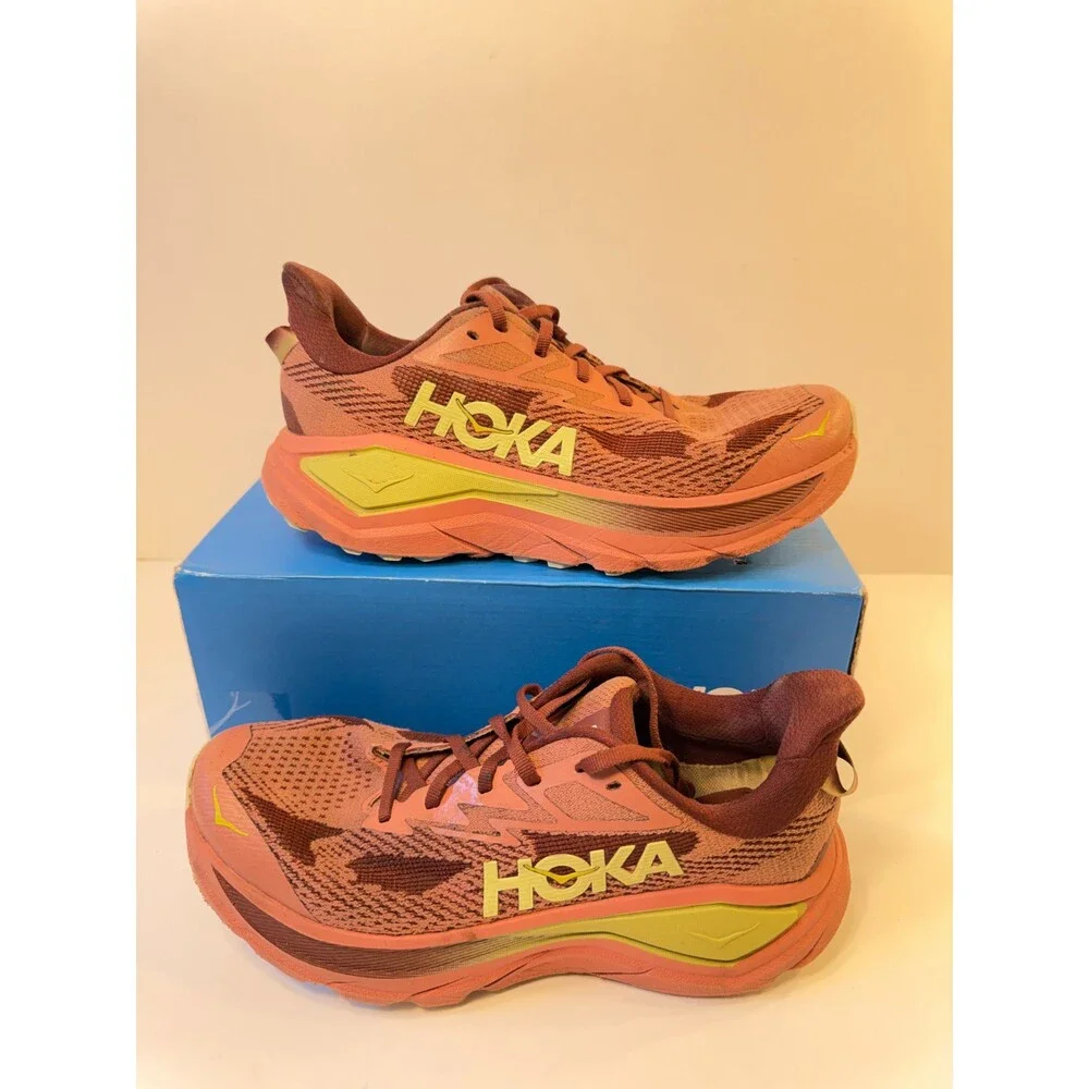 Hoka Womens One One Challenger 8, Orange Yellow Running Shoes US 9.5 Wide
